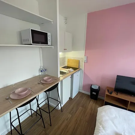 Roza, Proche Centre * Καν