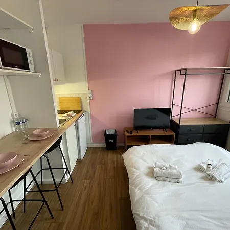 Roza, Proche Centre Caen